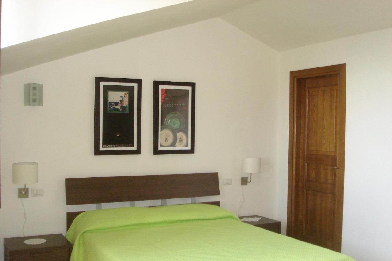 Agriturismo Ai Monaci Montano Antilia Exterior foto